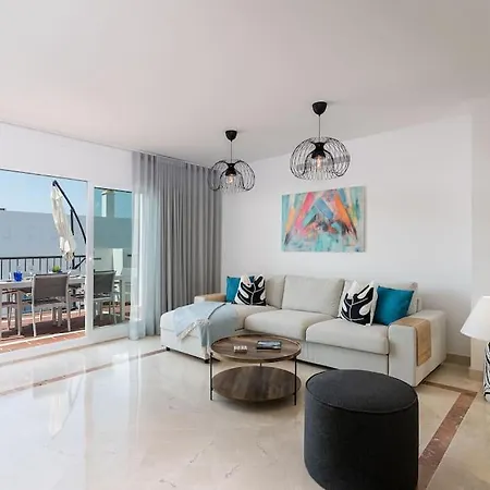 Deluxe 2 Bed